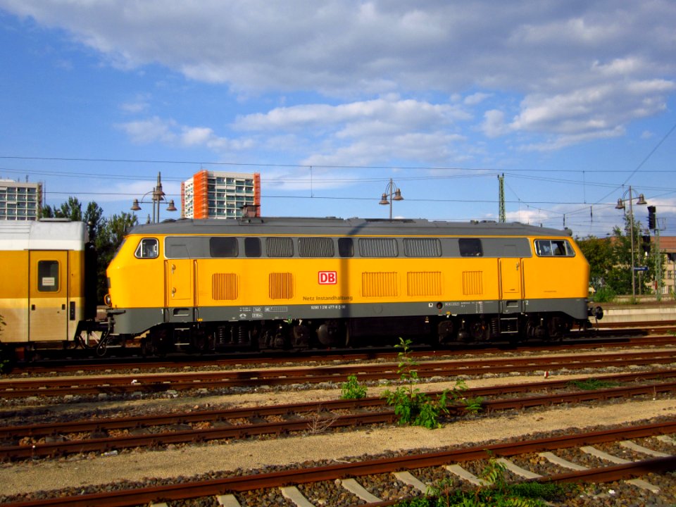 218_477-8_Dresden_Hauptbahnhof_(2)