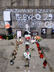 23-05-2018_Warszawa_Piotr_Szczęsny_miejsce_pamięci,_1