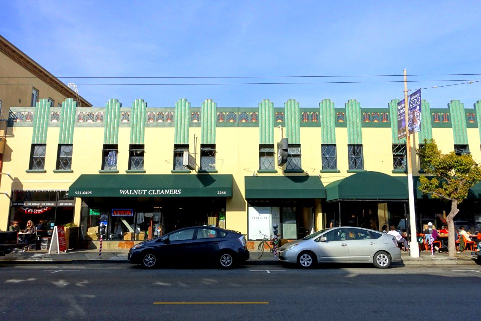2266_Chestnut_Street_-_San_Francisco,_CA_-_DSC02388