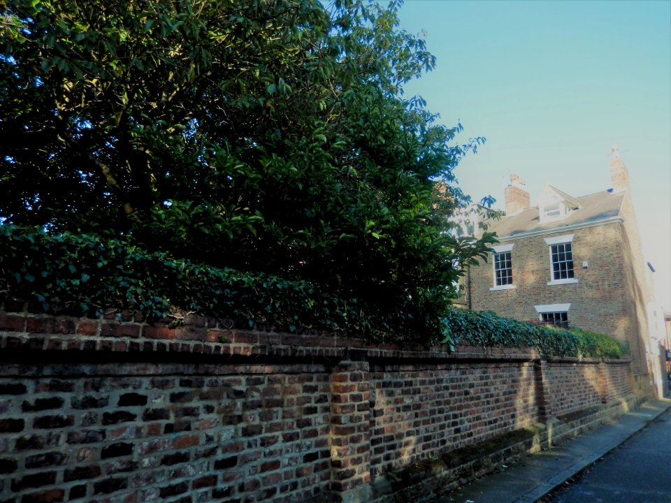 22_Brandling_Park,_Newcastle_upon_Tyne