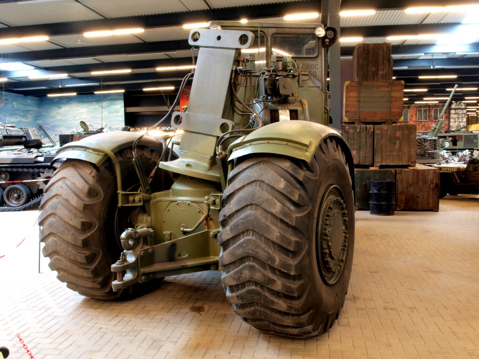 24-Ton,_4x4_FSN_2420-930-5999,_Caterpillar_803M_pic1