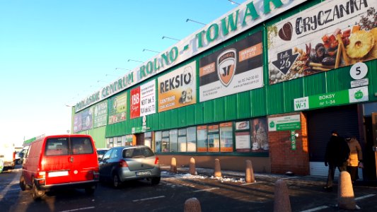 20210206_080925_Podlaskie_Centrum_Rolno–Towarowe_(Andersa_Street)