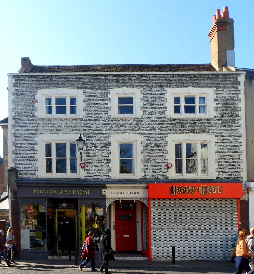 22_Ship_Street,_Brighton_(NHLE_Code_1380916)_(March_2014)