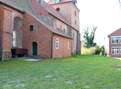 25104100086_Barrien_Kirchhof