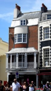 23_New_Road,_North_Laine,_Brighton_(NHLE_Code_1380106)_(July_2010)