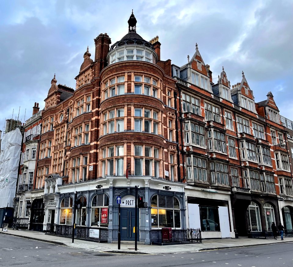 24_Wigmore_Street,_2021