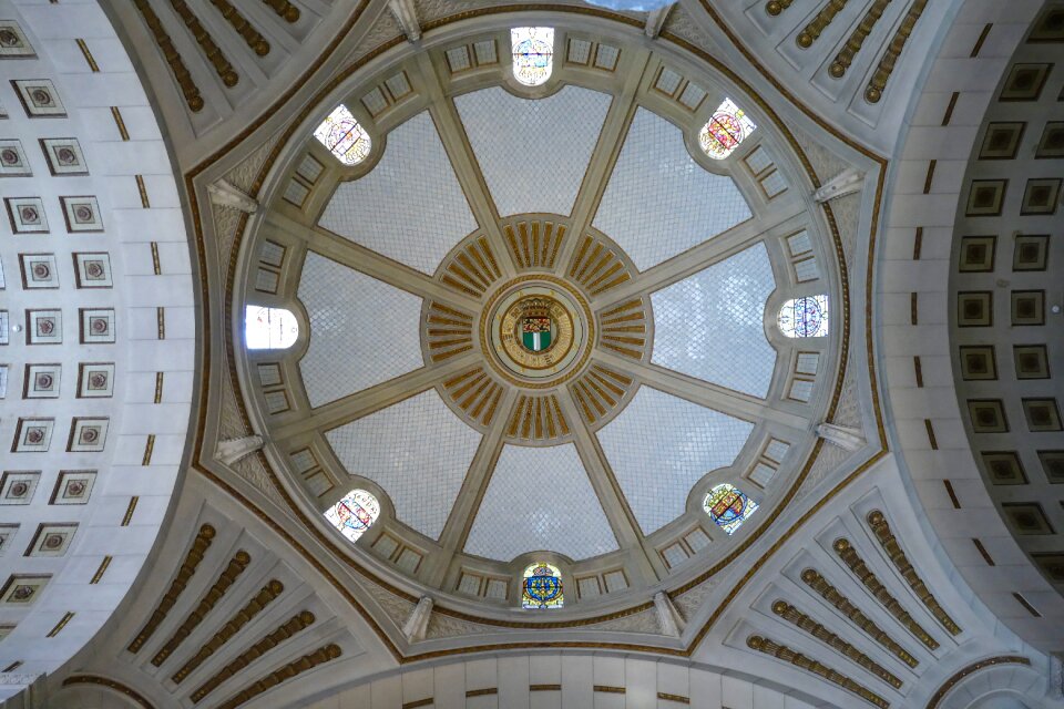 Dome interior view architecture