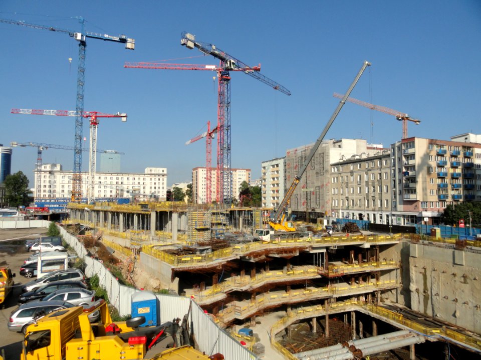 21-07-2018_plac_budowy_Varso,_2