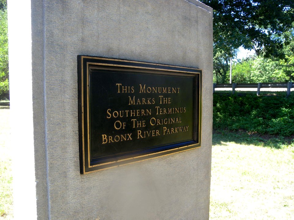 211_St_BRP_south_plaque_jeh