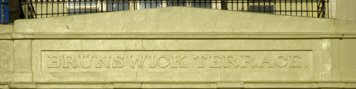 20–32_Brunswick_Terrace,_Hove_(NHLE_Code_1187546)_(January_2017)_(4)
