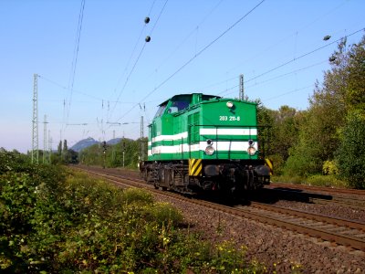 203211Unkel