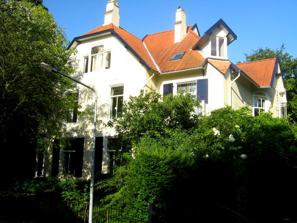 21_Lambooylaan_Hilversum_Netherlands
