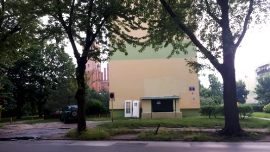 20200620_184248_Klonowa_Street_in_Łódź
