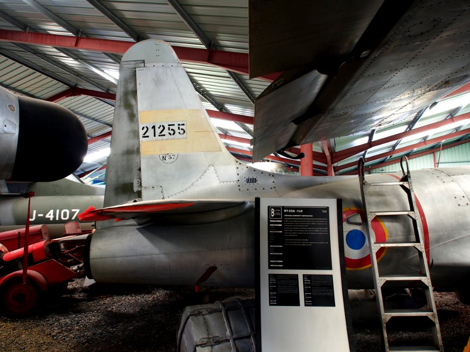 21255,314-VH_Canadair_T-33AN_Silver_Star_(T33-255)_Musée_de_l'Epopée_de_l'Industrie_et_de_l'Aéronautique,_pic2