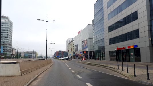 20200621_100655_Piłsudskiego_Avenue_in_Łódź