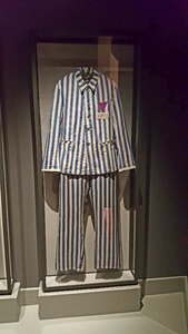 Genocide auschwitz prison