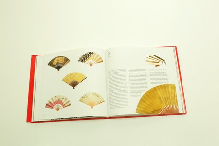 Japanese chinese gold