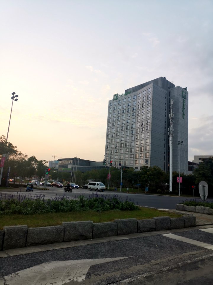 2020.10_Binhu,_Wuxi_无锡滨湖区街景_40