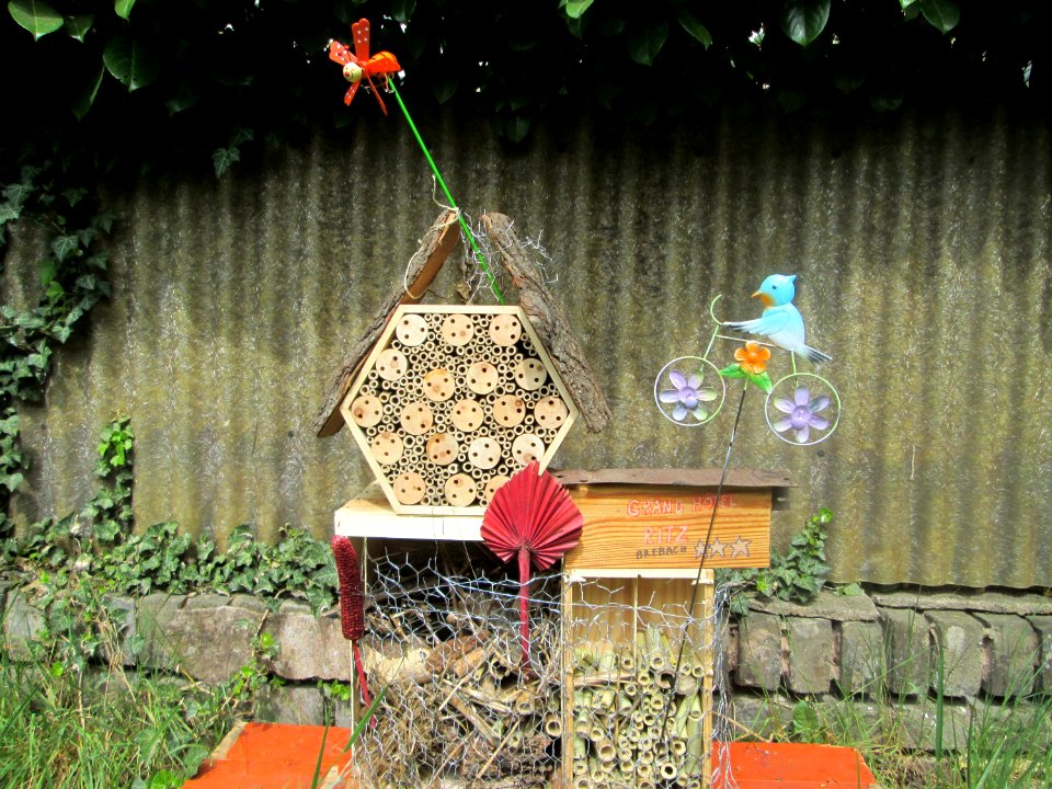 20200430Insektenhotel
