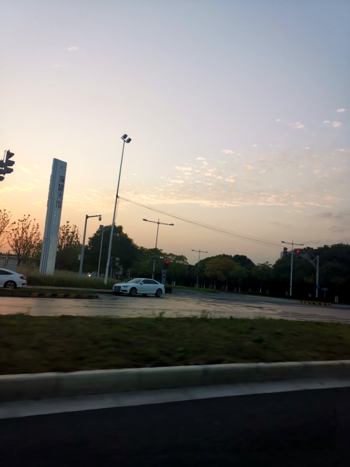 2020.10_Binhu,_Wuxi_无锡滨湖区街景_07