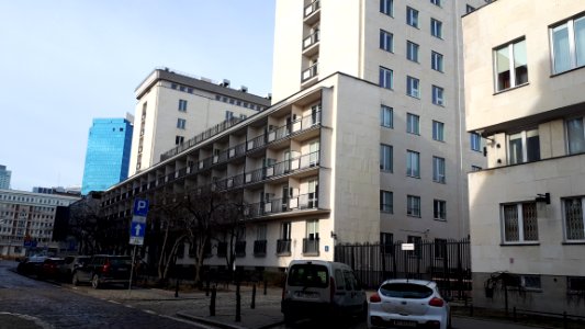 20200216_102113_Warecka_Street_in_Warsaw_2020