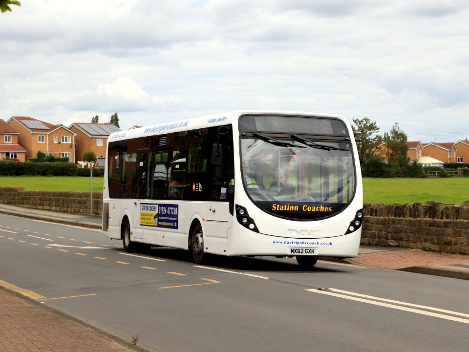 20200720-Station-Coaches-MX62GXK