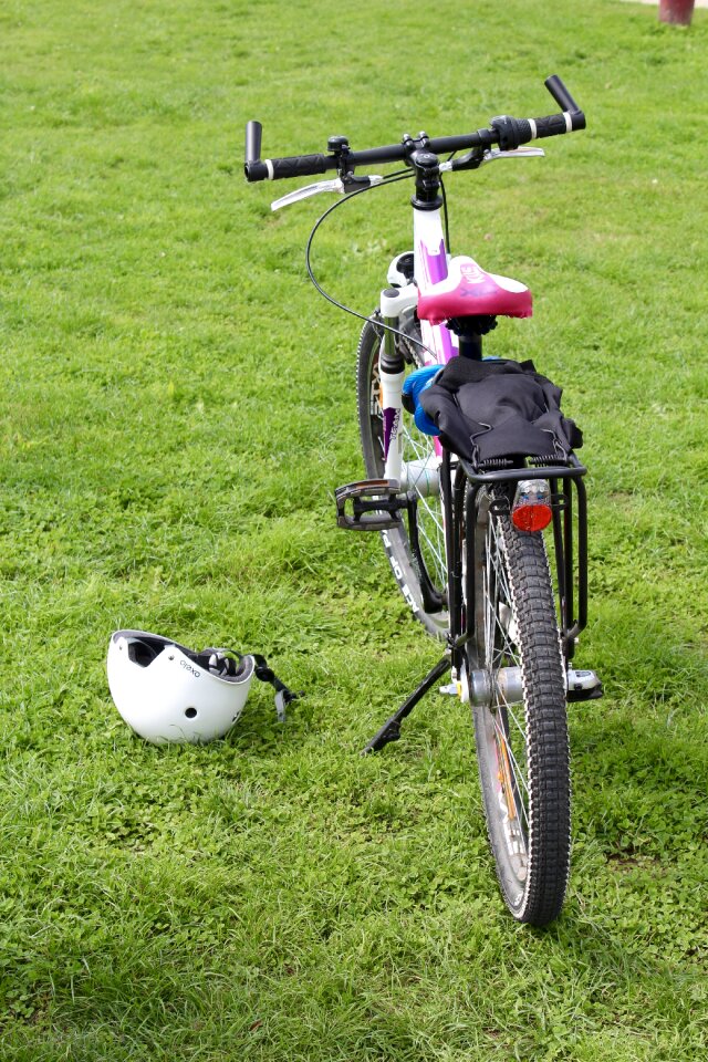 Bicycle helmet sport cycling