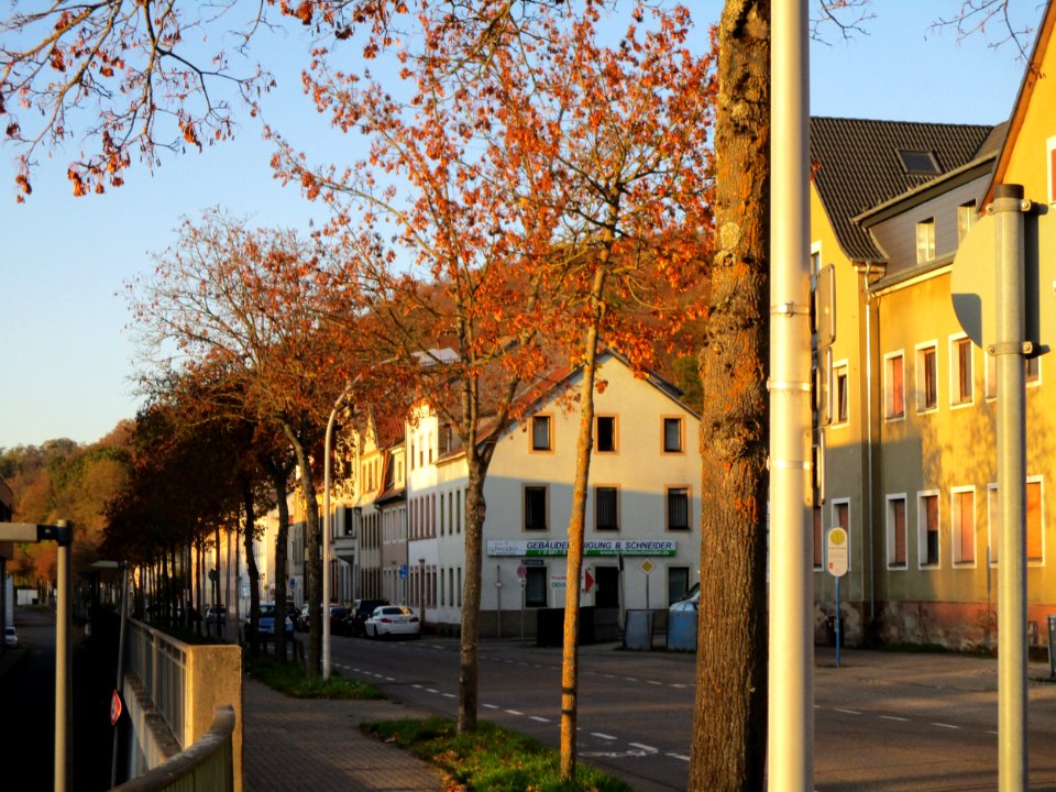 20201106Saarbrücker_Straße_19_20_21Brebach2