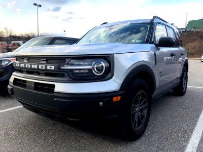 2021_Ford_Bronco_Sport_Big_Bend,_front_right,_3-16-2021