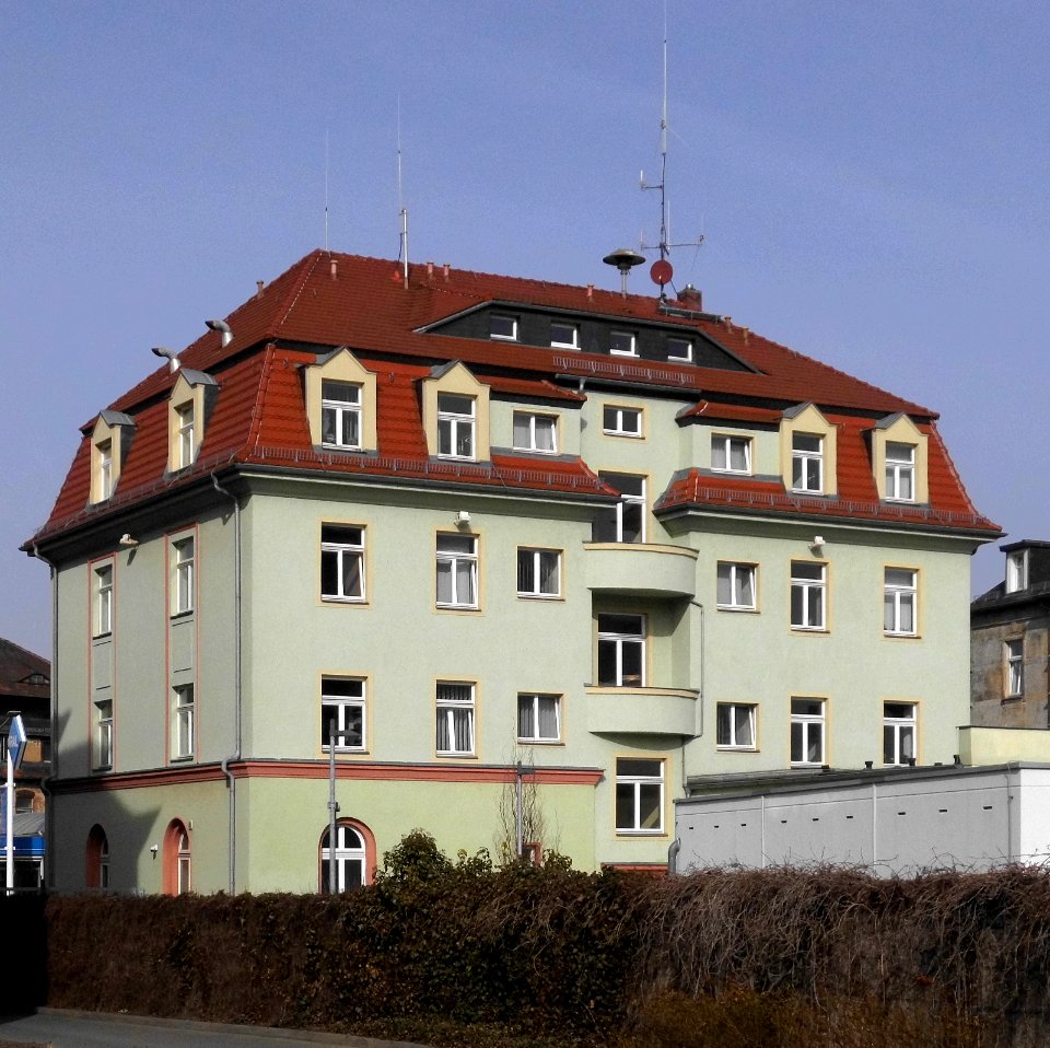 2021_Freital_Dresdner_Straße_203_Rückansicht_(Polizeiposten_Freital)