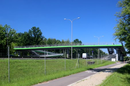 2021_Warszawa_Żołnierska,_kładka