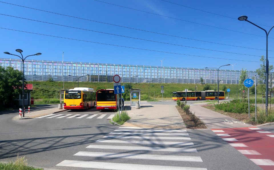 2021_Warszawa_zespół_przystankowy_Ursus-Niedźwiadek,_1