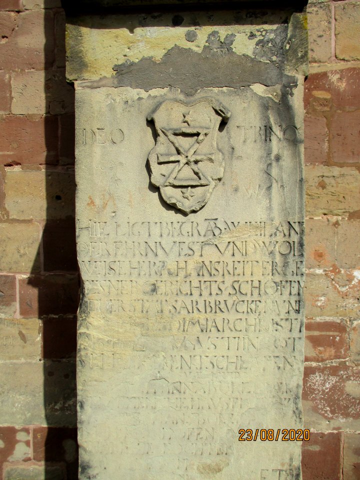 20200823Stiftskirche_St_Arnual02