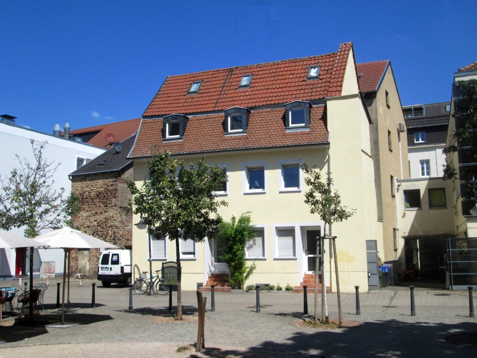 20200808Evangelisch-Kirch-Str6_Saarbrücken