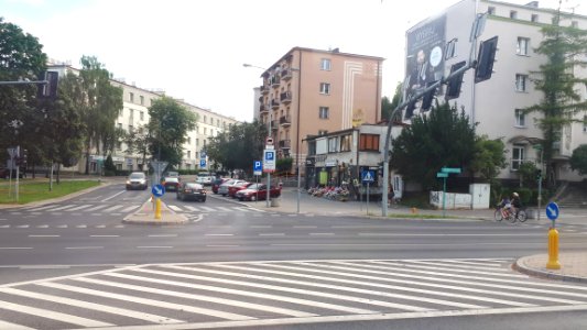 20200728_181536_Malmeda-Pilsudskiego_intersection_Street_in_Białystok