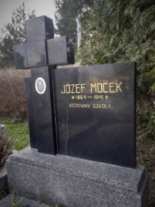 2021_Horní_Žukov_evang._hřbitov_Mocek