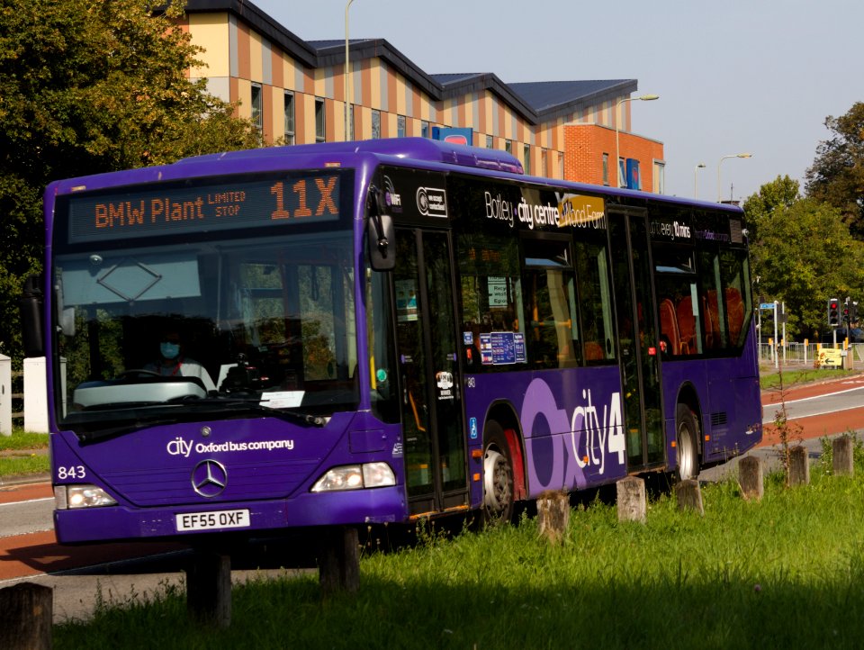 20200915_Oxford_843_(cropped)