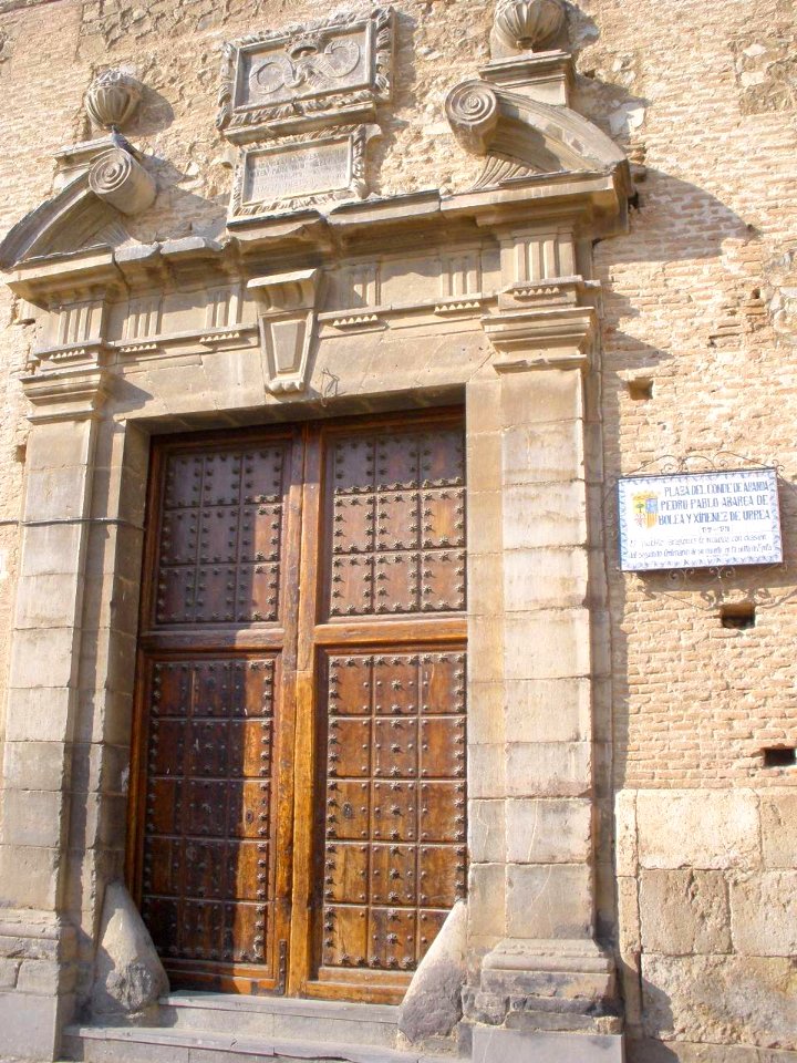 Épila_-_Palacio_de_los_Condes_de_Aranda_2