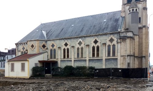 Église_Notre-Dame_des_Anges_de_Lyon_-_Nef_après_démolition_de_l'école