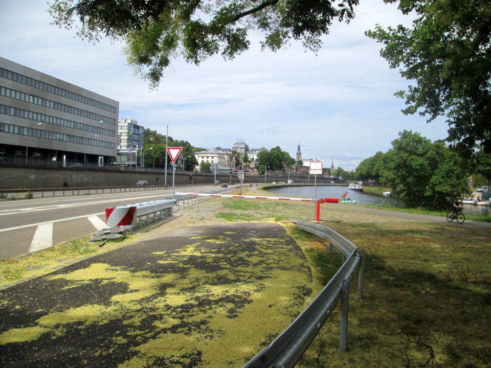 20200802A620_Zufahrt2