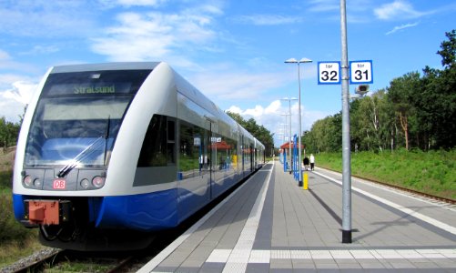 ŚWINOUJŚCIE._AB-027
