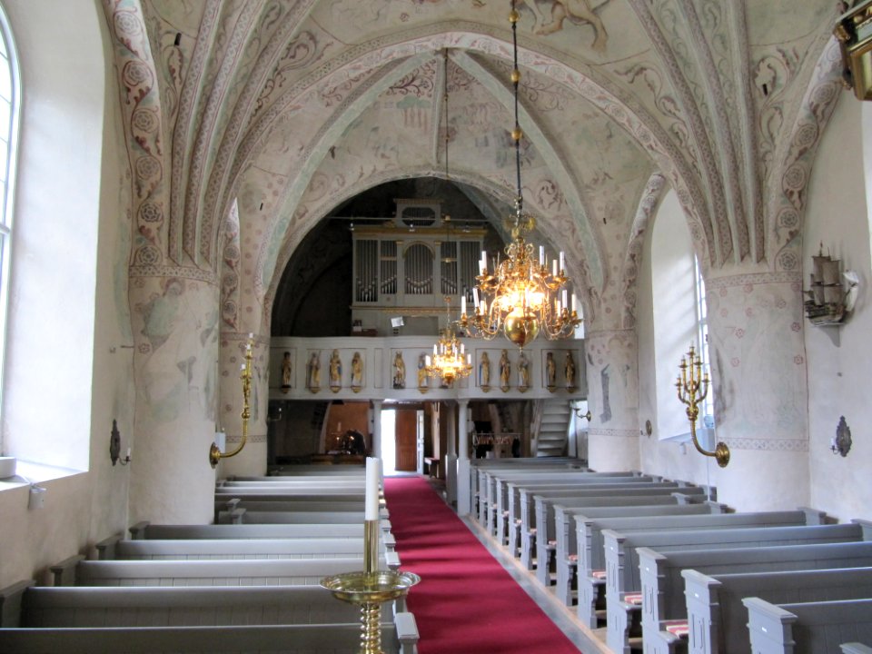 Övergrans_kyrka_int3