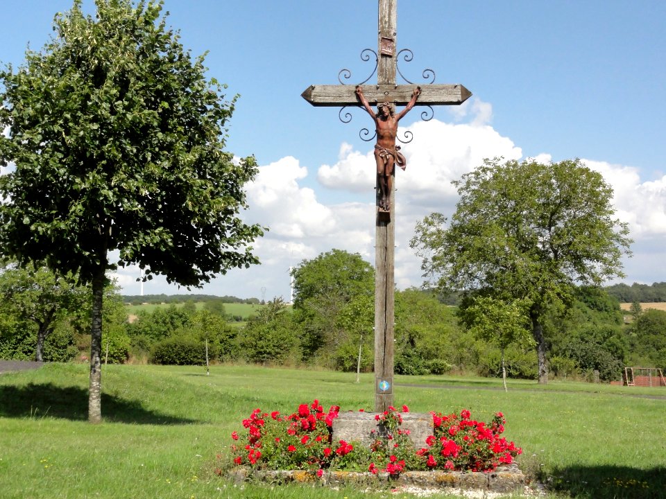 Érize-Saint-Dizier_(Meuse)_croix_de_chemin