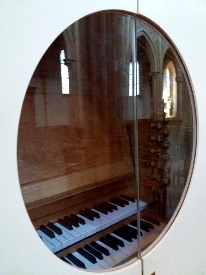 Église_Saint-Didier_de_Saint-Didier-au-Mont-d'Or_-_Console_de_l'orgue