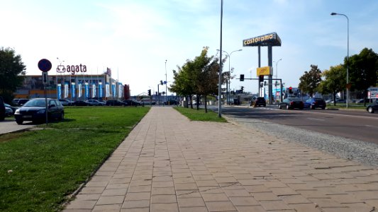 20200926_131006_Komisji_Edukacji_Narodowej_Street_intersection_with_Narodowych_Sił_Zbrojnych_Street_in_Białystok