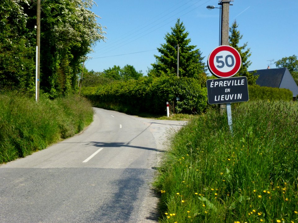 Épreville-en-Lieuvin_(Eure,_Fr)_city_limit_sign
