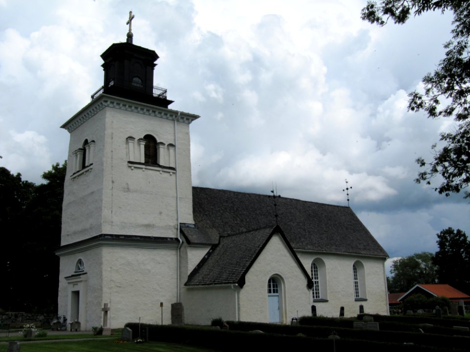 Övergrans_kyrka_ext1