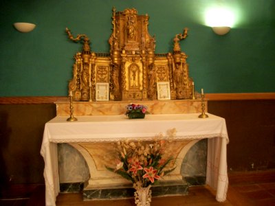 Église_Sainte-Anne_de_Cuguron_08
