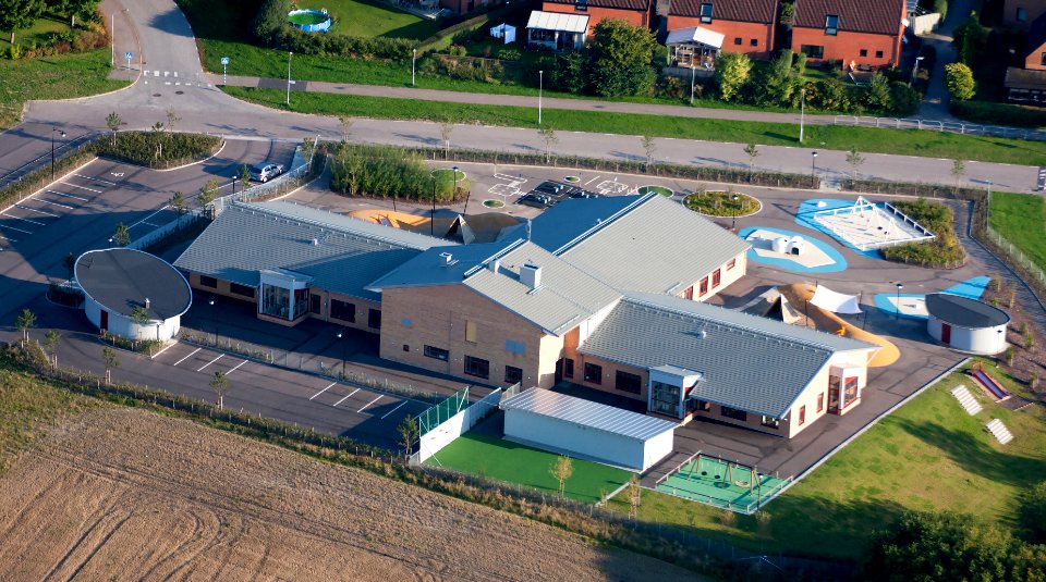 Östragårdens_förskola–flygbild_06_september_2014
