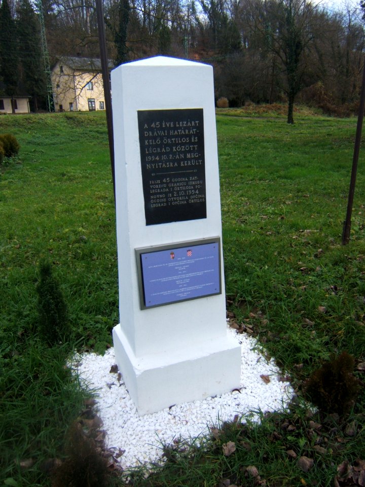 Őrtilos,_határnyitási_emlékkő